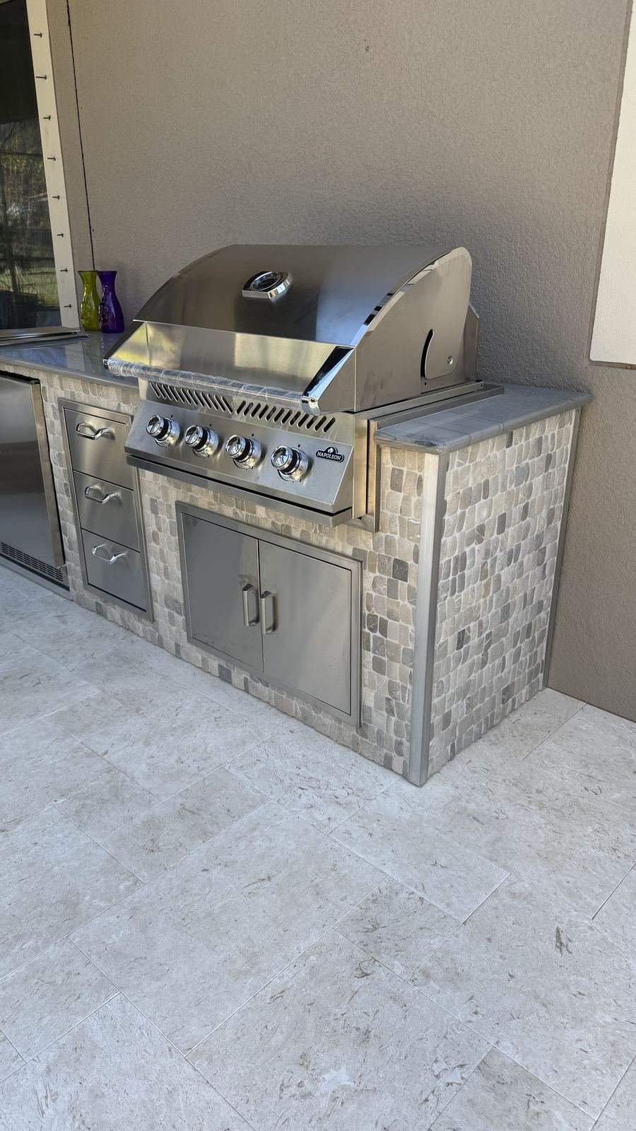 Custom outdoor kitchen grill station